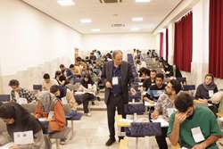  بازدید رئیس دانشکده پزشکی دانشگاه علوم پزشکی تهران از آزمون جامع علوم پایه پزشکی و دندانپزشکی و پیش کارورزی پزشکی