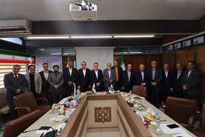 هم اندیشی جمعی از اساتید و صاحبنظران دانشکده پزشکی با حضور وزیر بهداشت