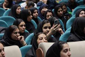 آیین باشکوه استقبال از دانشجویان نوورود دانشگاه علوم پزشکی تهران در سال تحصیلی 1404