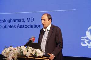  شبه علم و تداخل در امر مراقبت ، روند کنترل و درمان موفق دیابت را به مخاطره می اندازد