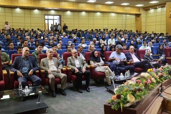   آغاز مسیر سپیدپوشان جدید با تأکید بر تحول در آموزش پزشکی