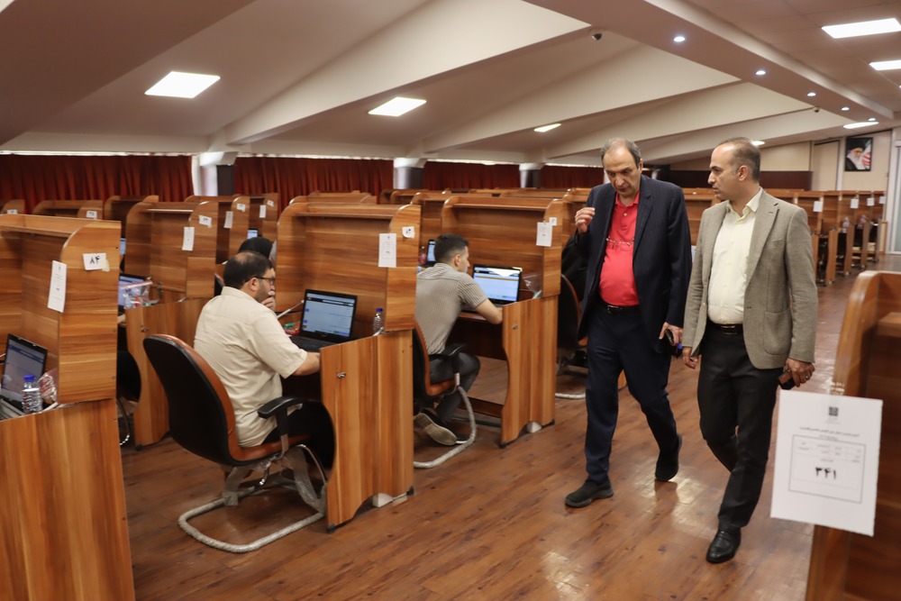 بازدید رئیس دانشکده پزشکی از محل برگزاری آزمون الکترونیک پذیرش فلوشیپ دستیاری