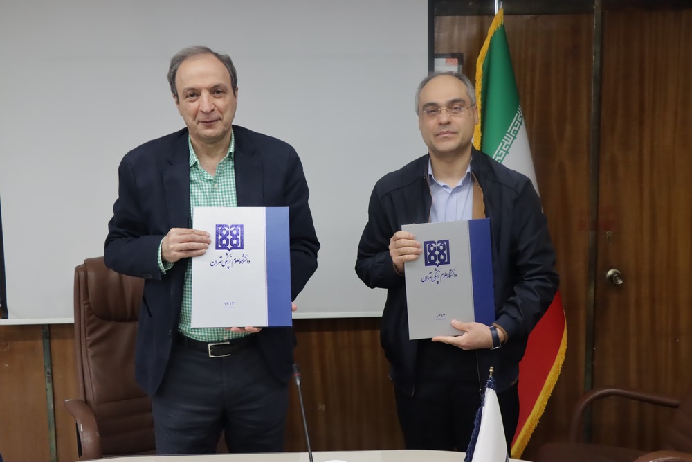  امضای تفاهم نامه همکاری مشترک میان دانشکده پزشکی و شرکت سیناژن