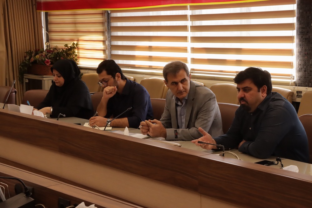  معاون آموزشی دانشگاه بر ارتقاء زیر ساخت های آموزشی دانشکده پزشکی تاکید کرد.