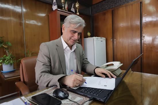 پیام تبریک معاون مالی و اداری دانشکده پزشکی به مناسبت روز جهانی کارگر 